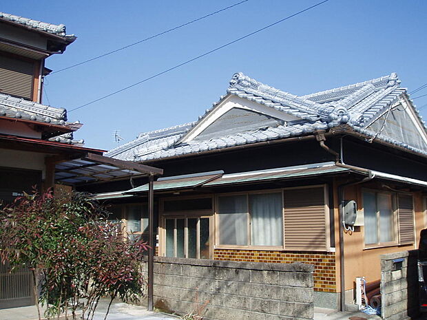                           ＪＲ紀勢本線 道成寺駅まで 徒歩16分
      