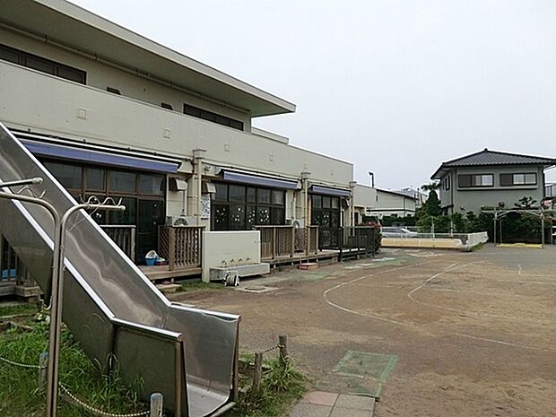 藤沢市役所浜見保育園まで604m、 潮風のそよぐ、湘南の海近くの閑静な住宅街に位置する保育園です。