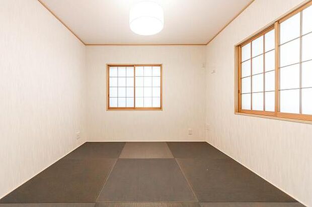 「癒しの畳空間」客間や寝室にも便利な和室。一部屋あると嬉しい。それが和室。