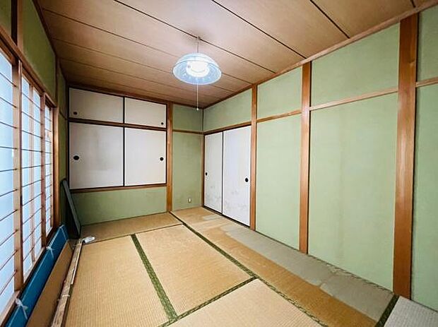 客間としても利用可能な日本の風土にあった居室です。