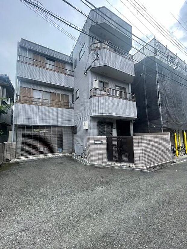 鉄骨造3階建　阪急神戸線「武庫之荘」駅徒歩約8分！周辺商業施設も多く生活のしやすい環境です！