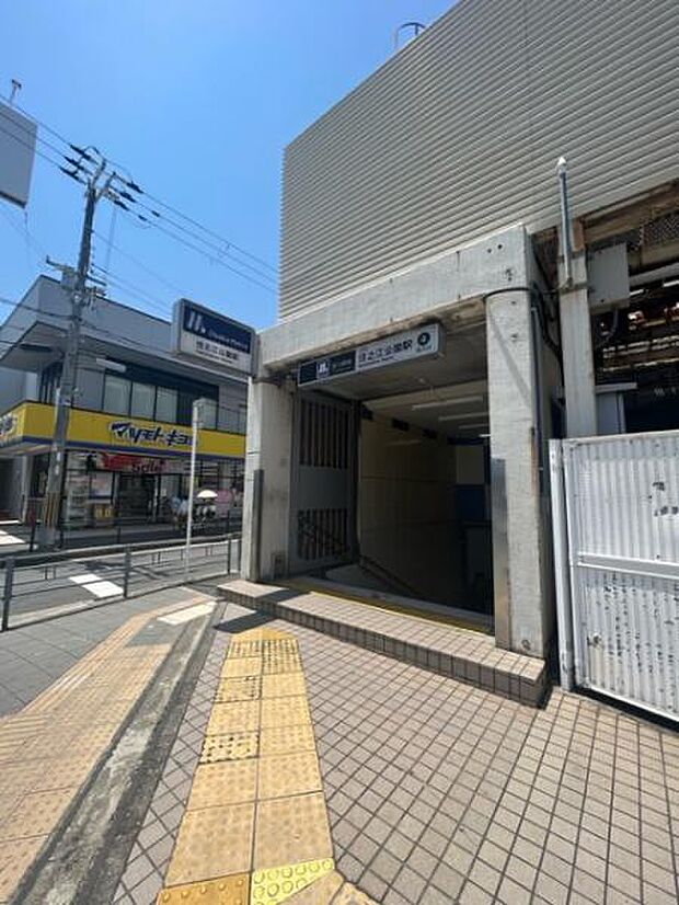 住之江公園駅(Osaka　Metro 四つ橋線)まで725m