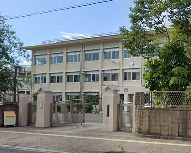 国立宮崎大学教育文化学部附属小学校まで1250m