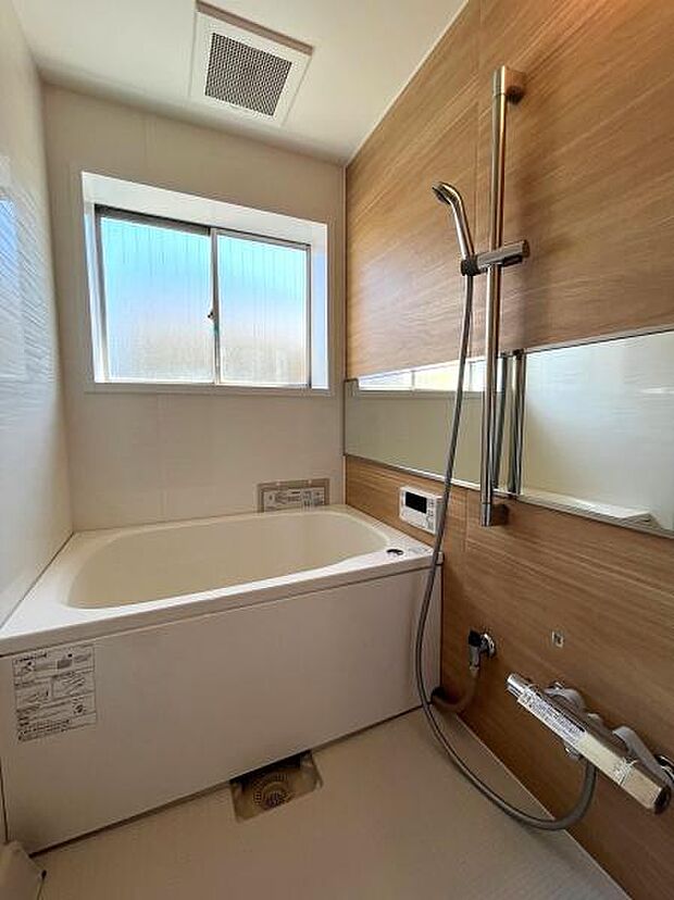 追炊き機能・浴室換気乾燥機の付いたバスルーム