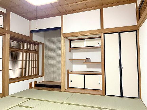 緑を基調とした室内が癒しを与えてくれます。やはり日本人には和室が落ち着く空間になるのかも知れませんね。
