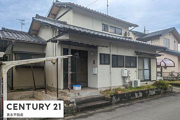                           養老鉄道養老線 室駅まで 徒歩8分
      