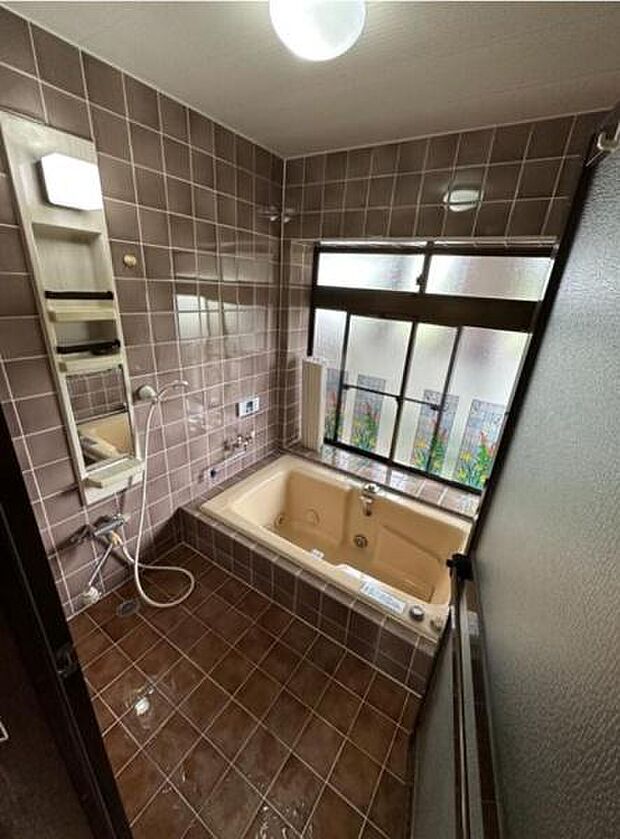 【浴室】1坪タイプの浴室でゆったりバスタイム