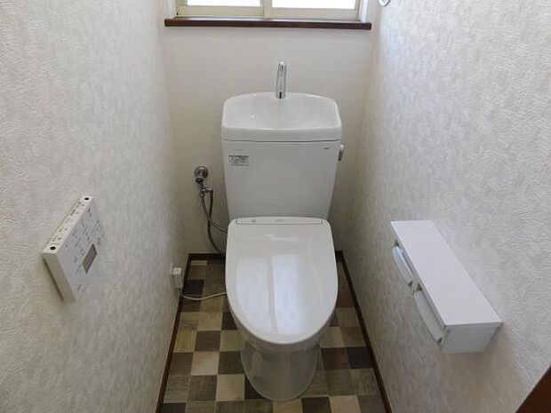 【1Fトイレ】清潔感のあるトイレ