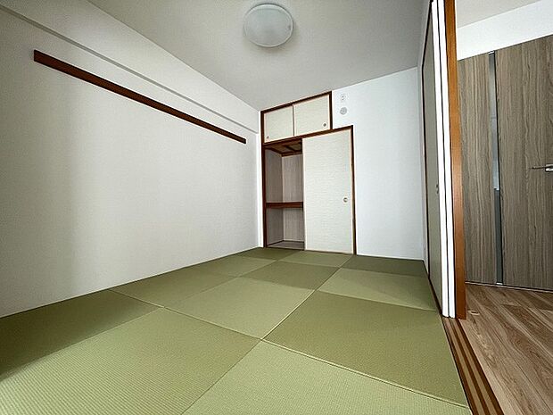 琉球風のオシャレ和室