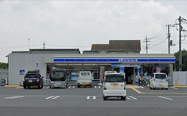 ローソン　加須戸崎店（700m）