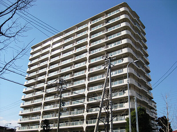 日商岩井緑地公園マンション(2DK) 3階の外観