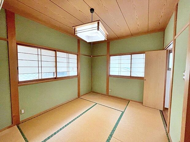 2面採光の明るいお部屋です。