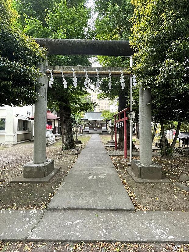 羽村駅前五ノ神社