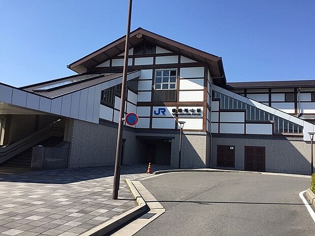 嵯峨嵐山駅(JR 山陰本線)まで530m