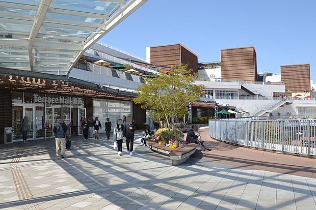 Terrace　Mall湘南まで900ｍ■辻堂駅直結の【Terrace　Mall　湘南】はショッピングはもちろん、レストランや映画も楽しめる地域最大級のショッピングモール♪