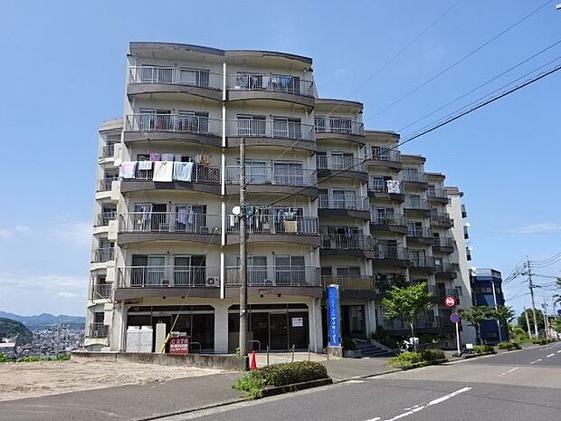 【東カングランドマンション紫原台パークハイツ】7階建ての2階部分のお部屋です！