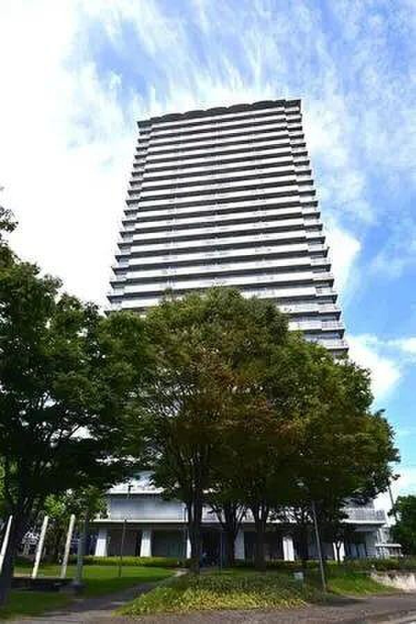 ファミールタワープラザ岡山イーストタワー(3LDK) 8階の外観
