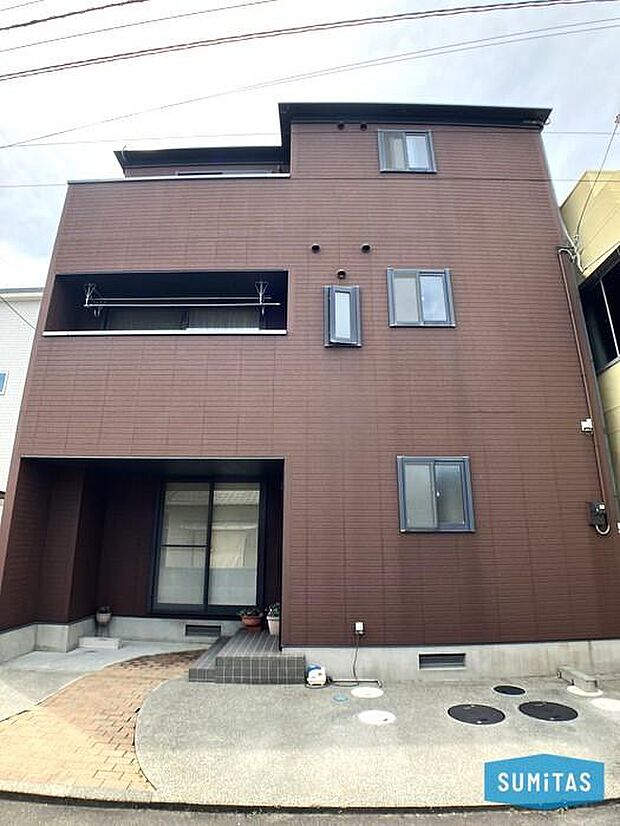 松山市南斎院にあります、1996年築の3SLDKの中古戸建です♪