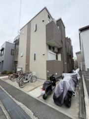 地下鉄西神・山手線大倉山駅まで徒歩8分