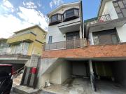 多聞台2丁目戸建