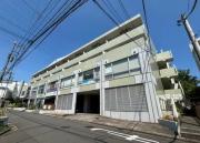 小田急小田原線新百合ヶ丘駅まで徒歩4分