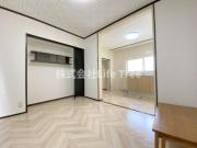 高松琴平電鉄琴平線栗林公園駅まで徒歩8分