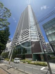 地下鉄長堀鶴見緑地線西大橋駅まで徒歩4分