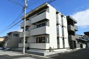 富山地鉄富山市内線諏訪川原駅まで徒歩14分