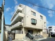 ファミーユTAKADA