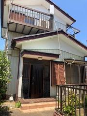 出し山町戸建て