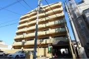 地下鉄名城線金山駅まで徒歩9分