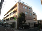 東急田園都市線三軒茶屋駅まで徒歩5分