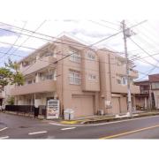 西武池袋・豊島線狭山ヶ丘駅まで徒歩6分