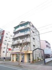 西鉄天神大牟田線聖マリア病院前駅まで徒歩15分