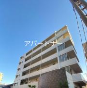 ＪＲ鹿児島本線鹿児島駅まで徒歩8分