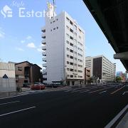 地下鉄名港線六番町駅まで徒歩6分