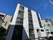 地下鉄南北線平岸駅まで徒歩11分