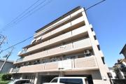 南海本線羽衣駅まで徒歩11分