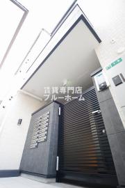 ＪＲ阪和線三国ケ丘駅まで徒歩9分