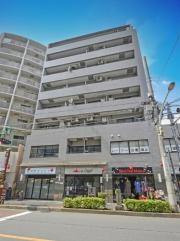 東京メトロ丸ノ内線新中野駅まで徒歩3分