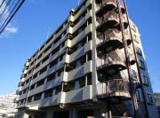 菊田参番館