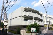 ＪＲ総武線（各駅停車）東中野駅まで徒歩3分