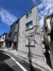 東武伊勢崎・大師線西新井駅まで徒歩11分