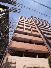 地下鉄御堂筋線梅田駅まで徒歩10分