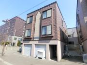ＪＲ函館本線厚別駅まで徒歩8分