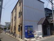 近鉄南大阪線河内松原駅まで徒歩6分