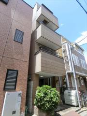 東京メトロ千代田線町屋駅まで徒歩13分