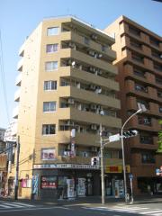 ブルーライン伊勢佐木長者町駅まで徒歩2分