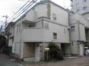 東急田園都市線三軒茶屋駅まで徒歩11分