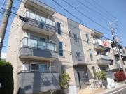 ＪＲ南武線鹿島田駅まで徒歩15分